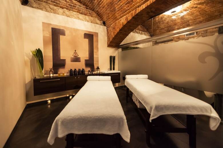 Queen Boutique Hotel