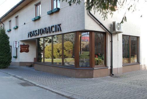 Hostal Restauracja Pensjonat Buda
