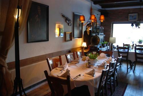 Hostal Restauracja Pensjonat Buda
