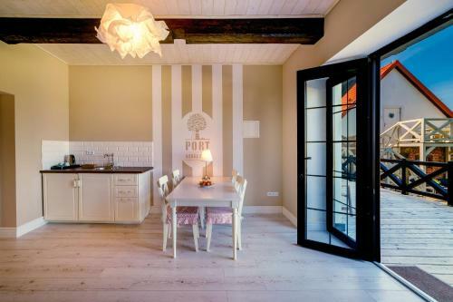 Hostal Stare Sady Chillout Rooms