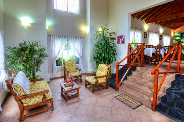 Las Palmeras Apart Hotel