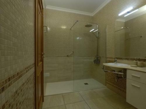 Apartamento Ferienwohnung Mit Pool - Meia Praia