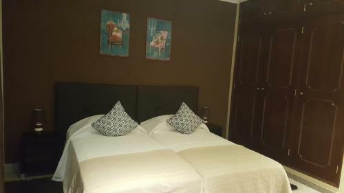 Hostal Almancil Hostel