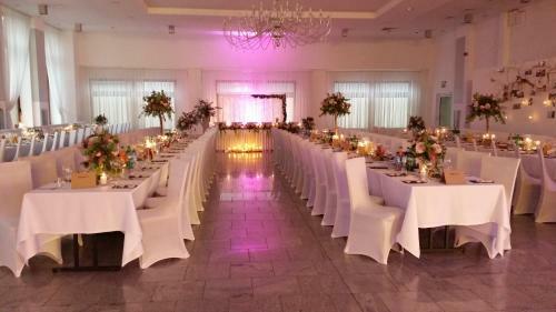 Hotel Dyminy
