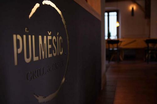 Hostal Pension P?lm?s�c