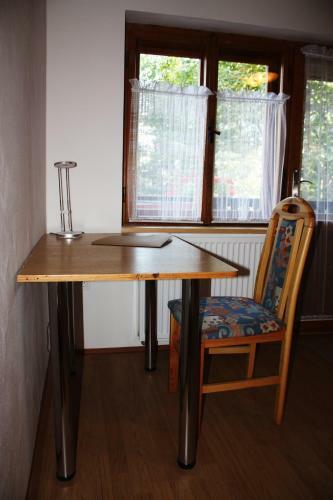 Hostal Chata Mir