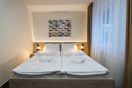 Hostal Penzion Dionysos Pod Kartouzkou