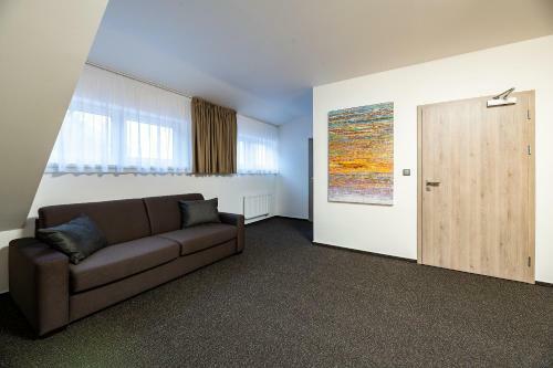 Hostal Penzion Dionysos Pod Kartouzkou