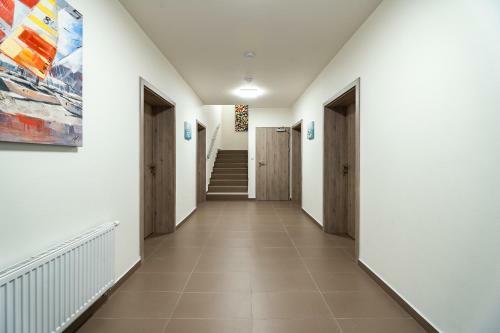 Hostal Penzion Dionysos Pod Kartouzkou