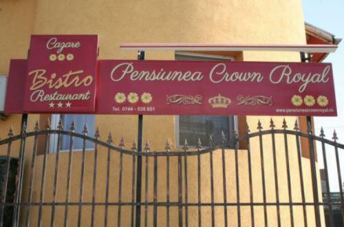 Bed & Breakfast Pensiunea Crown Royal