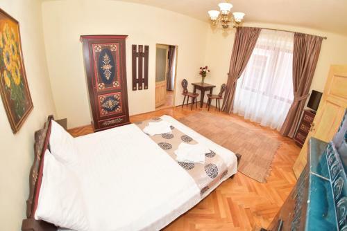 Hostal La Maisonnette