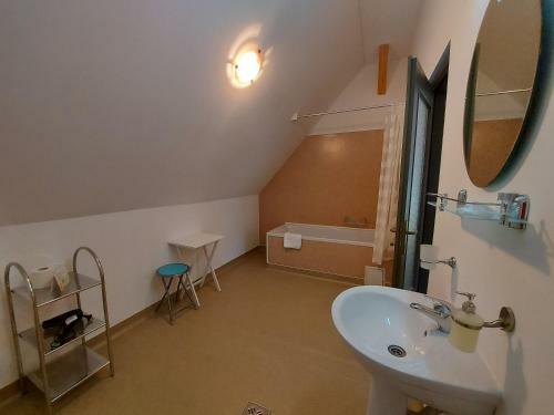 Bed & Breakfast Pensiunea Keisd