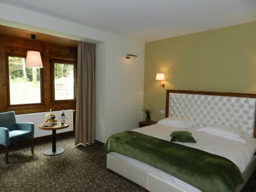 Hostal Opus Villa