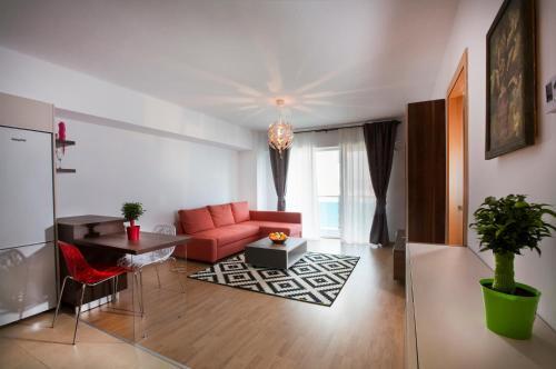 Nana Apartments