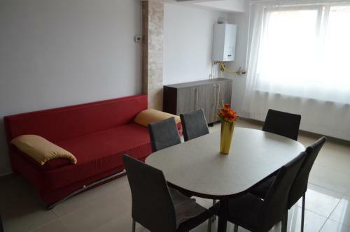 Csikos Apartment