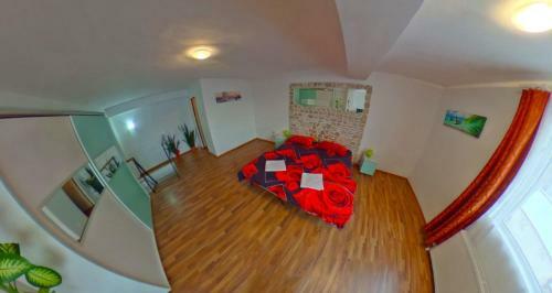 Csikos Apartment