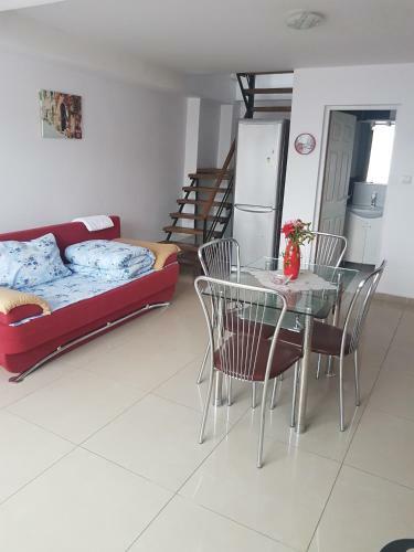 Csikos Apartment
