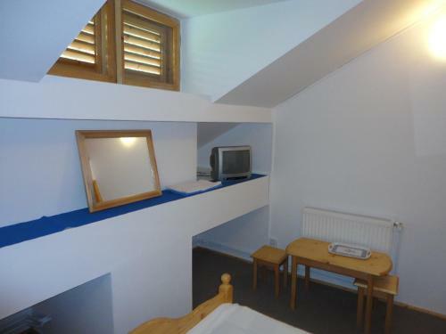 Hostal Pensiunea Alice