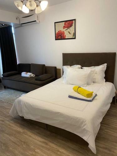 Argos Summerland Apartment