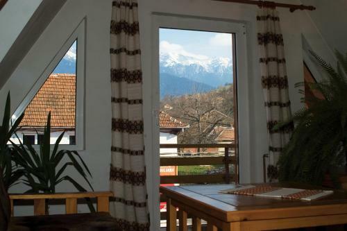 Hostal Pension Ana Bran