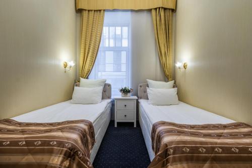 Pilau Business Hotel