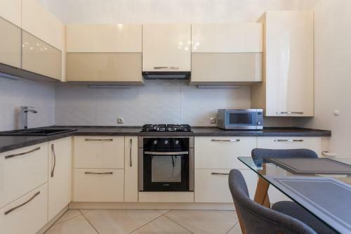 Apartment Gorkogo 96