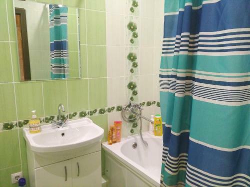 Apartamento One-bedroom Na 30let Pobedy 15d