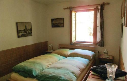 Three-bedroom Holiday Home In Velke Popovice