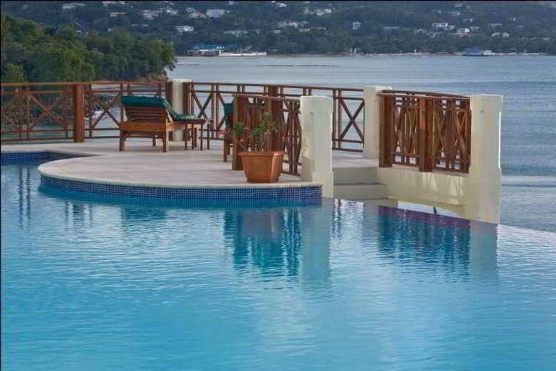 Hotel Treasure Cay Beach, Marina & Golf Resort