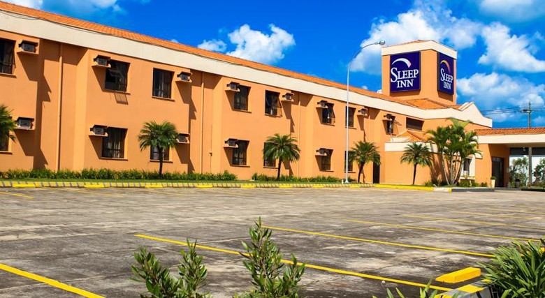 Hotel Sleep Inn Varginha