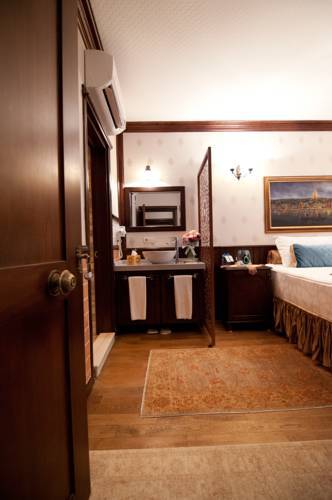 Best Point Hotel