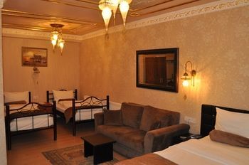 Kaftan Hotel