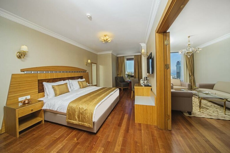 Nova Plaza Orion Hotel