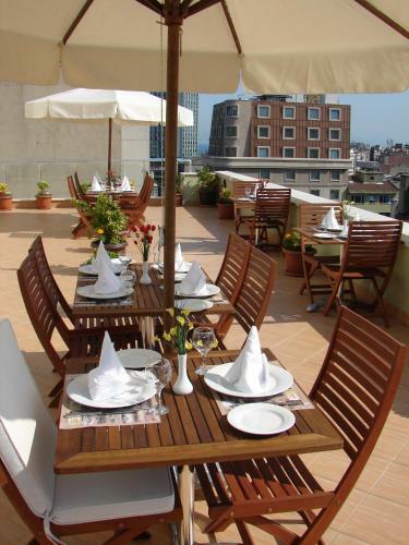 Nova Plaza Orion Hotel