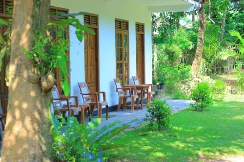 Medawatta Villa