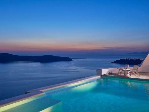 Hotel Astra Suites