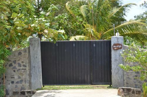Hostal Yaye Guest House