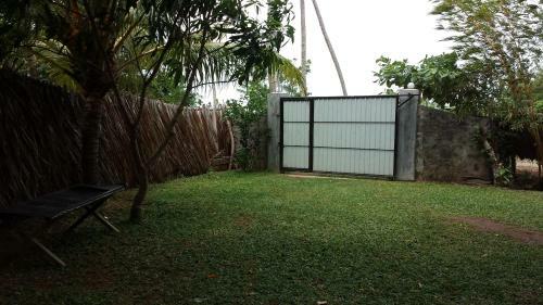 Hostal Yaye Guest House