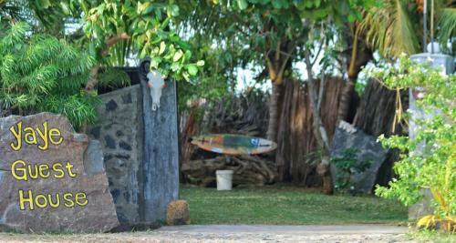 Hostal Yaye Guest House