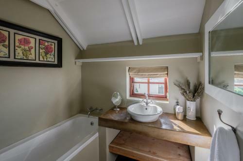 Bed & Breakfast Smugglers' Cottage