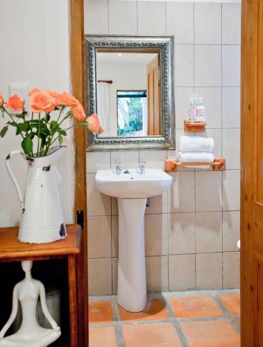 Hostal Thylitshia Villa Country Guesthouse