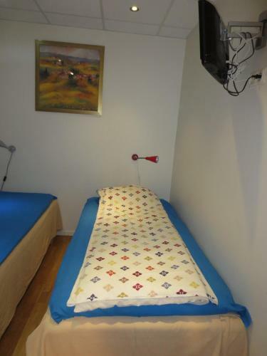 Three Crown Hostel