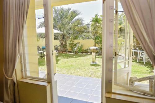 Hostal Mandalay Guest House Plettenberg Bay