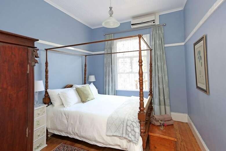 Hostal Newington Place