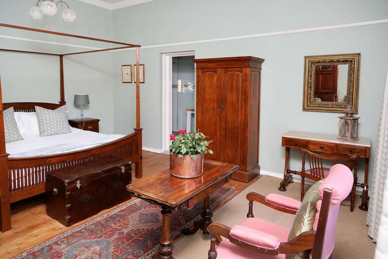Hostal Newington Place