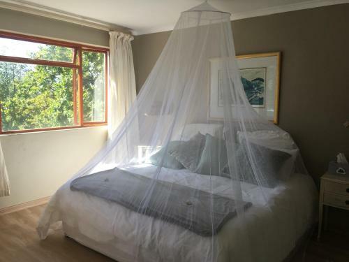 Hostal Jardin De Fees