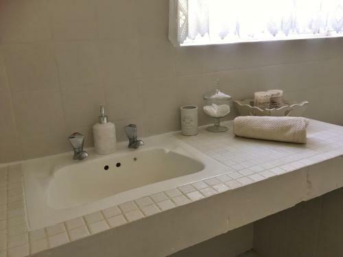 Hostal Jardin De Fees