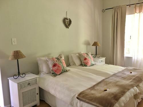 Hostal Jardin De Fees