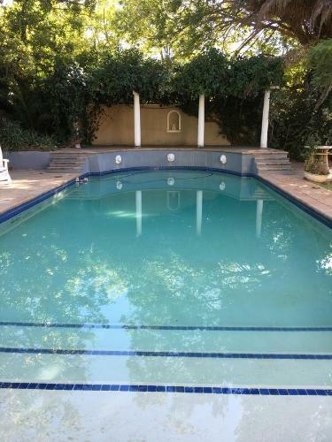 Hostal Jardin De Fees