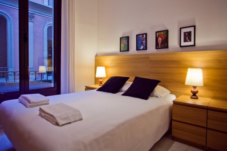 Las Ramblas Bacardi Apartments